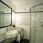 Hotel Held
