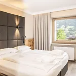 Held Hotel 4*