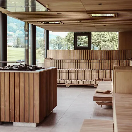 Held - Hotel&spa , 4 Sterne Superior, Zillertal Hotel Fügen