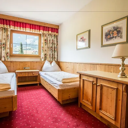 Held - Hotel&spa , 4 Sterne Superior, Zillertal Hotel 4*