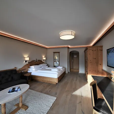 Held - Hotel&spa , 4 Sterne Superior, Zillertal 4* Fügen