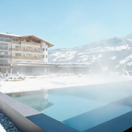 Held - Hotel&spa , 4 Sterne Superior, Zillertal 4*