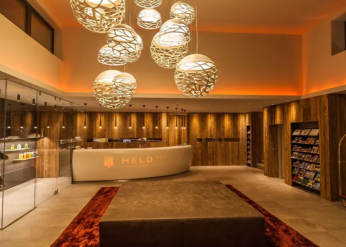 Hotel Held