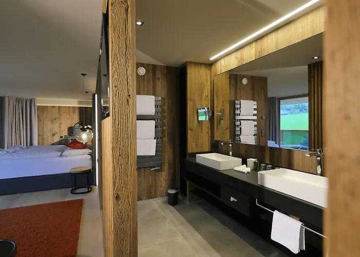 Held - Hotel&spa , 4 Sterne Superior, Zillertal Fügen