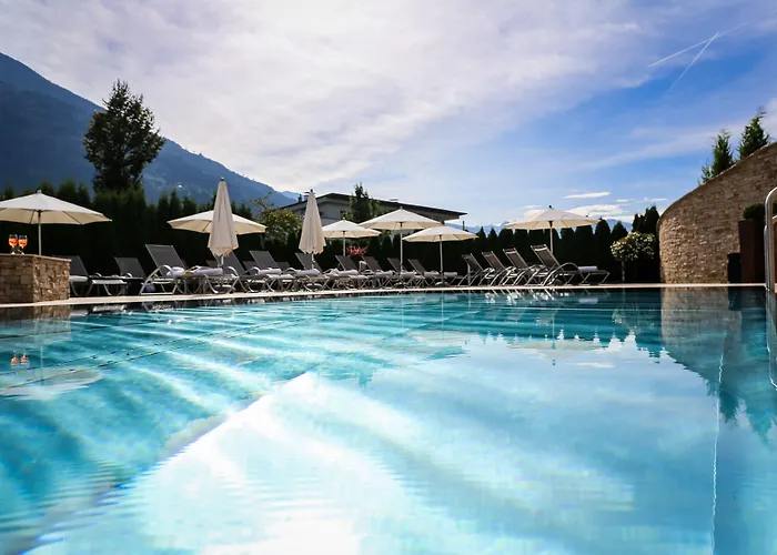 Held - Hotel&spa , 4 Sterne Superior, Zillertal Hotel Fügen