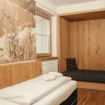 Held Hotel 4*