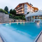 Hotel Held Fügen