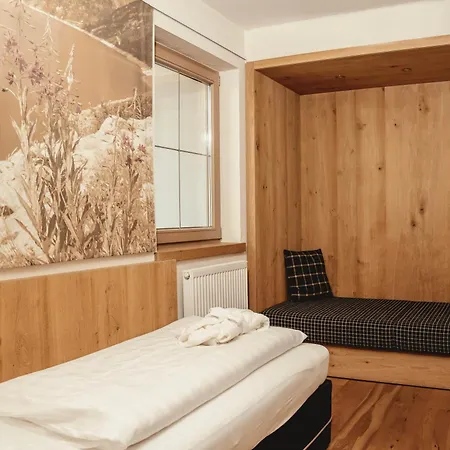 Held Hotel 4*